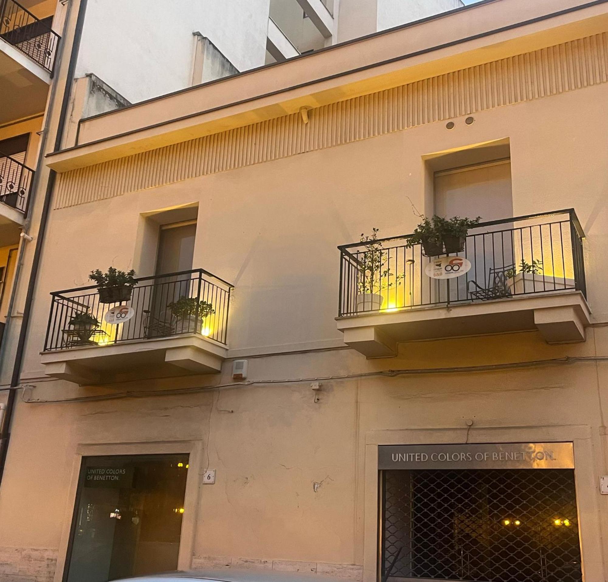 Cinquecento B&B Barcellona Pozzo di Gotto Exterior foto